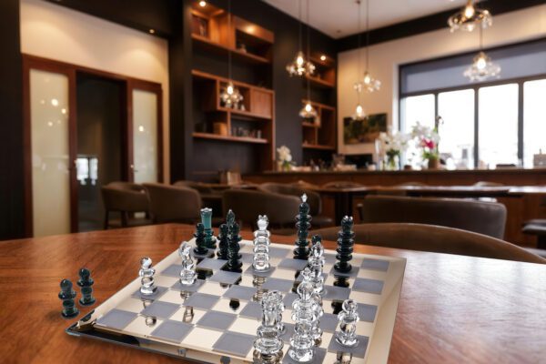 tablero ajedrez cristal transparente