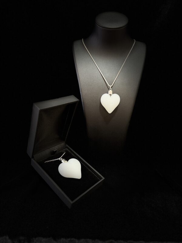 colgante cristal corazón blanco