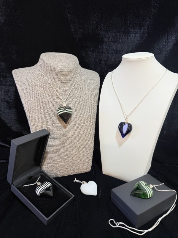 colgantes cristal corazones colección