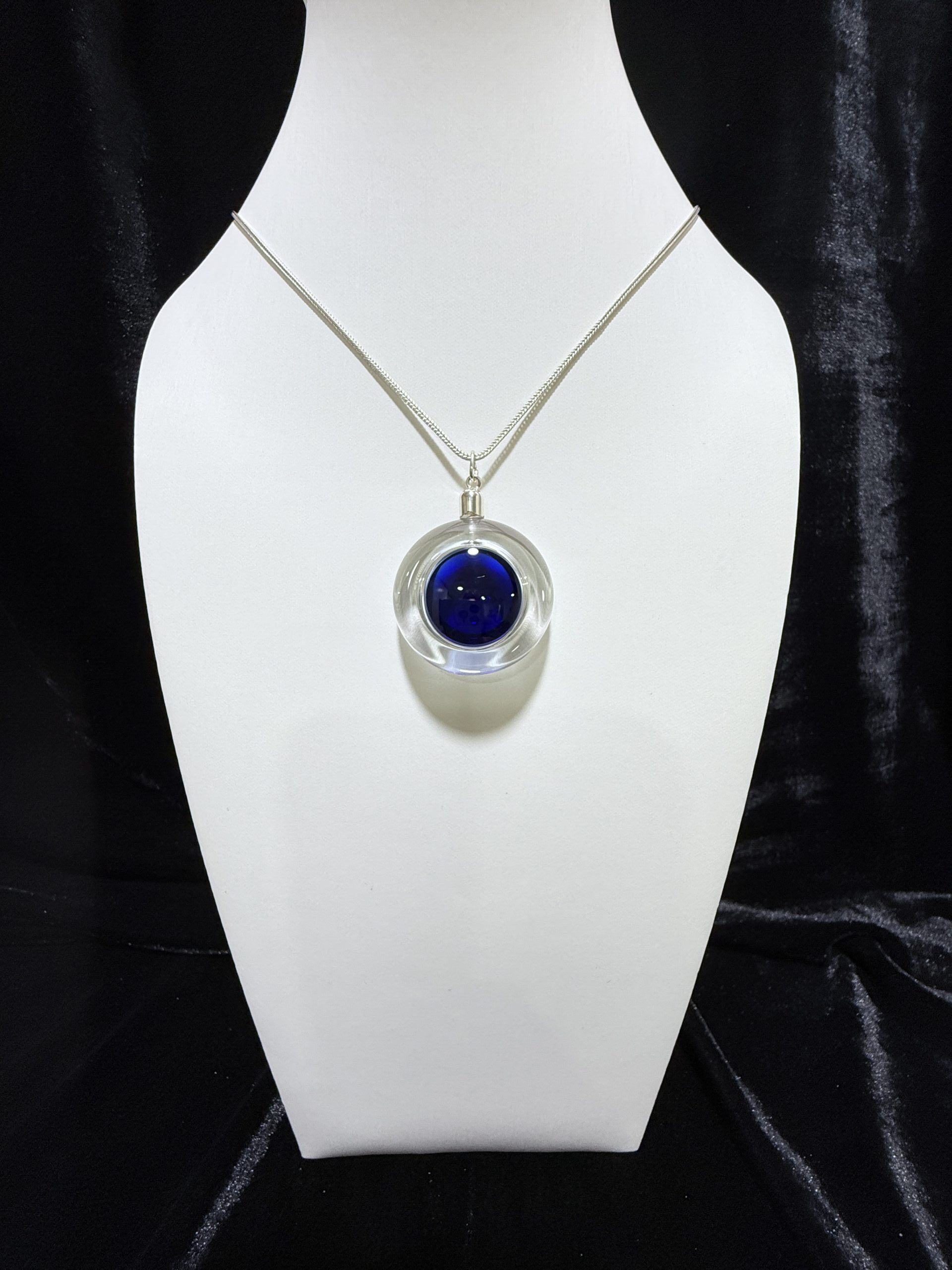 colgante cristal esfera azul