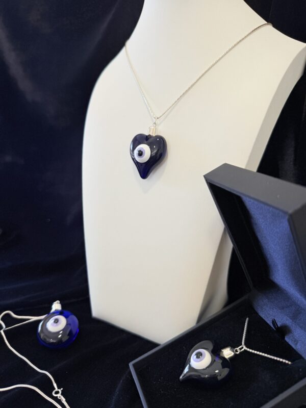 colgante cristal ojo turco corazón